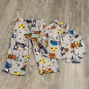 3T Snoopy Halloween pajamas